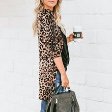 Load image into Gallery viewer, Leopard-Print Sweater